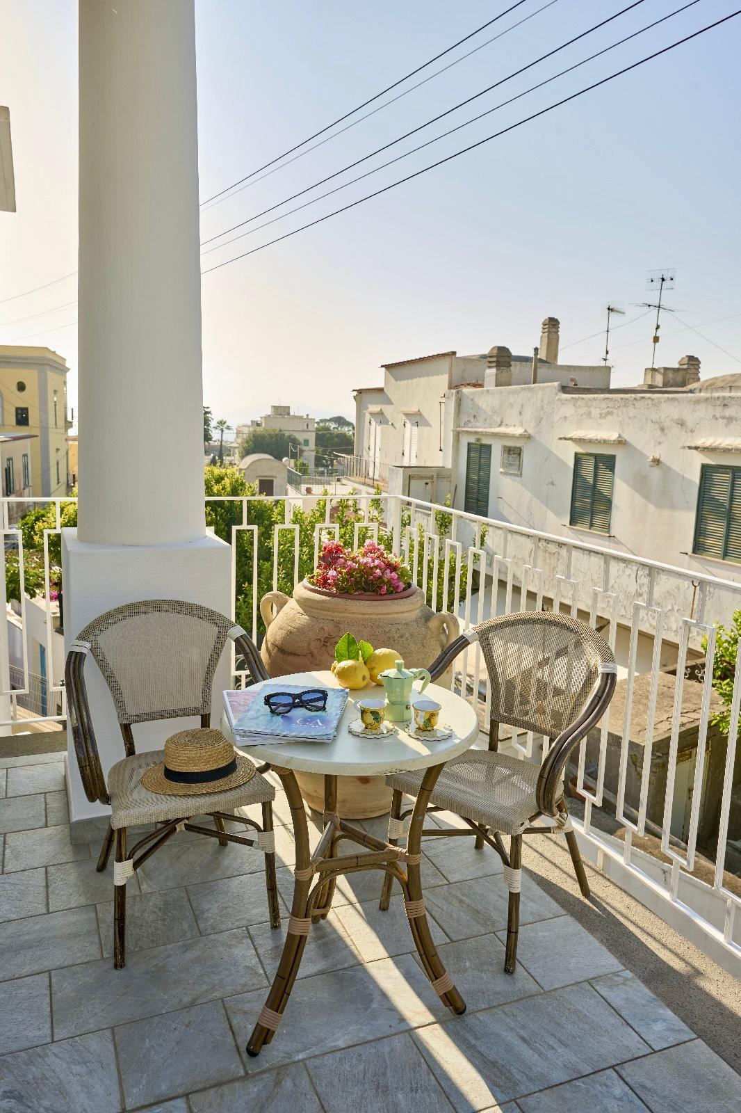 Casa Nannina Anacapri - Faraglioni Apartment Rooms Accomodation Capri Italy 6